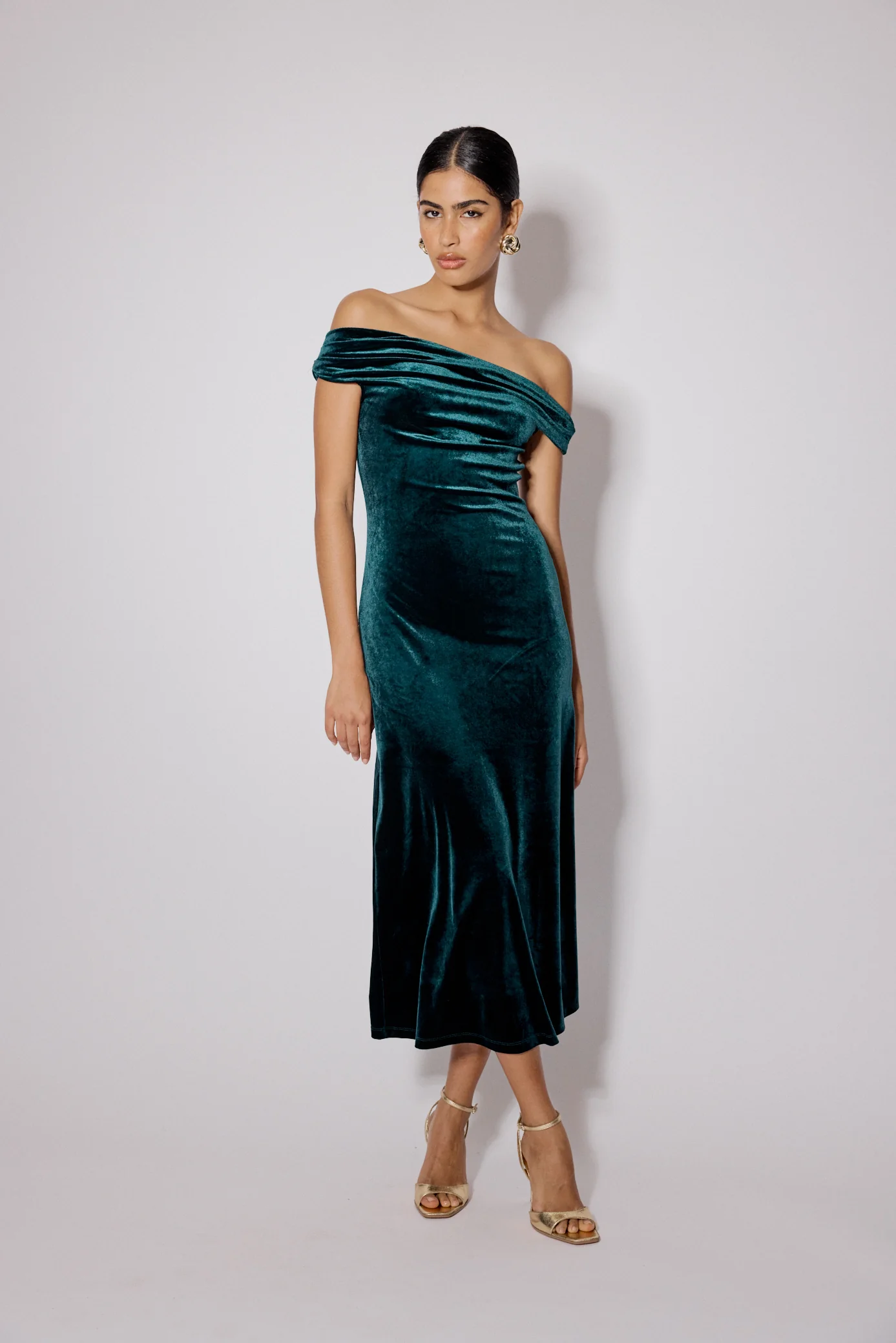 Green Off Shoulder Stretch Velvet Pippa Maxi Dress - Image 2