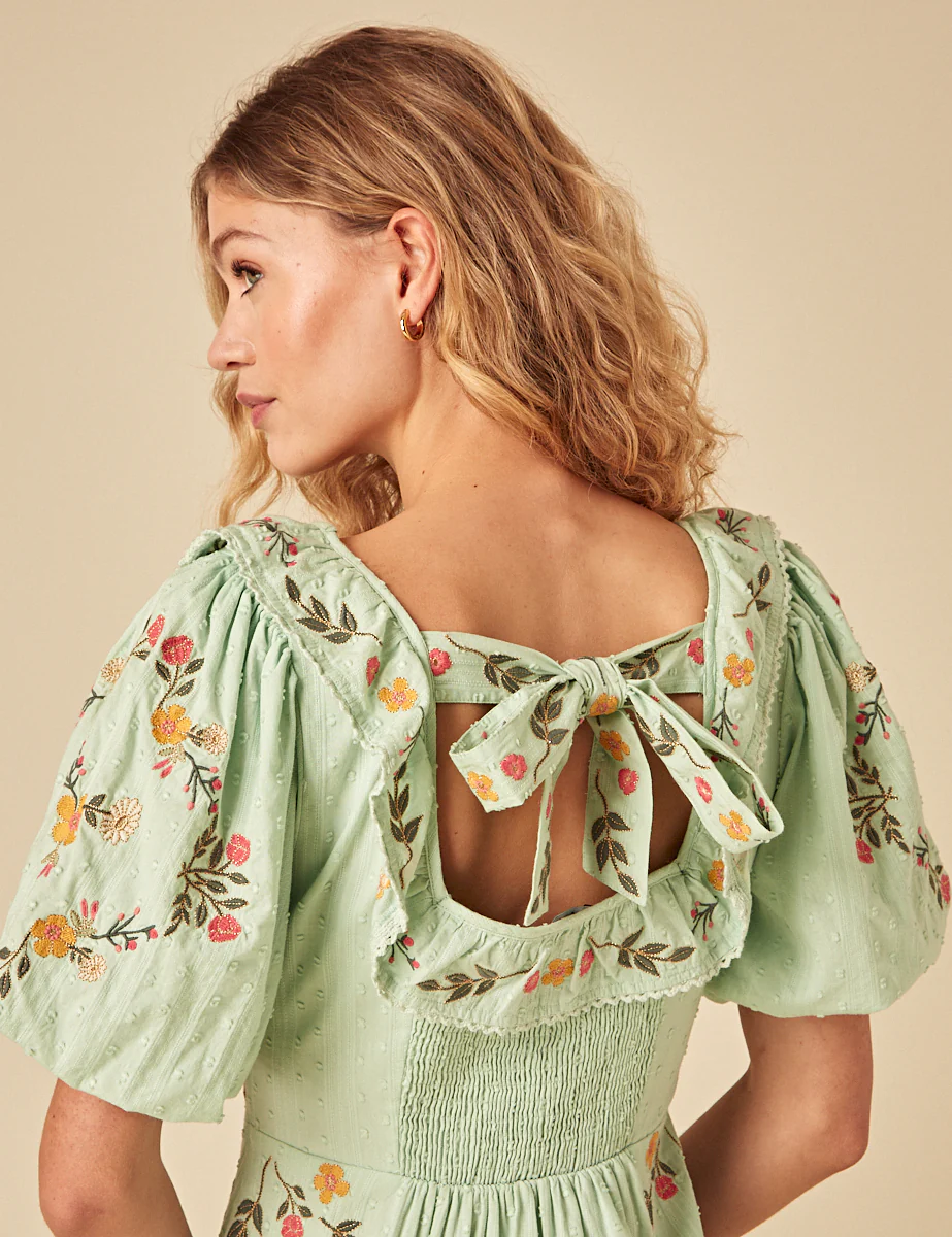 Elizabeth Scarlett Mint Green Floral Embroidered Asher Midi Dress - Image 5