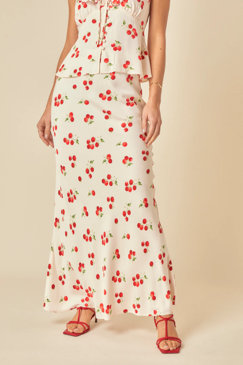 White Tomato Print Maxi Skirt - Image 3